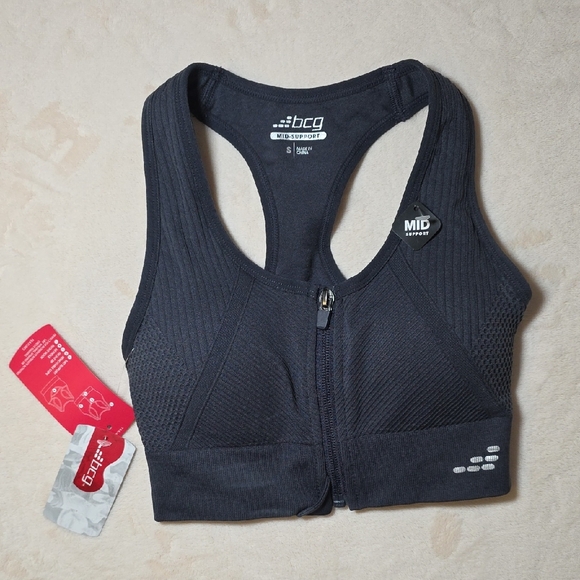 bcg Other - BCG Women's Mid-Impact Black Sports Bra